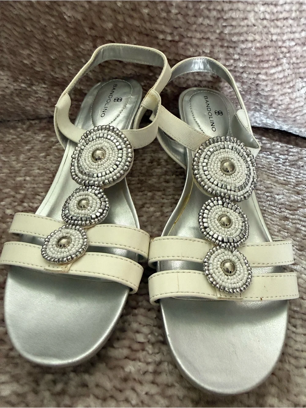 Bandolino Womens White Dress Sandals Embellished Strappy Open Toe Stretch Sz 7M